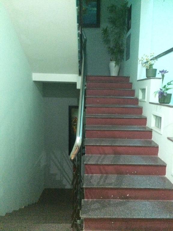 Emt Homestay Hue Vietnam ภายนอก รูปภาพ