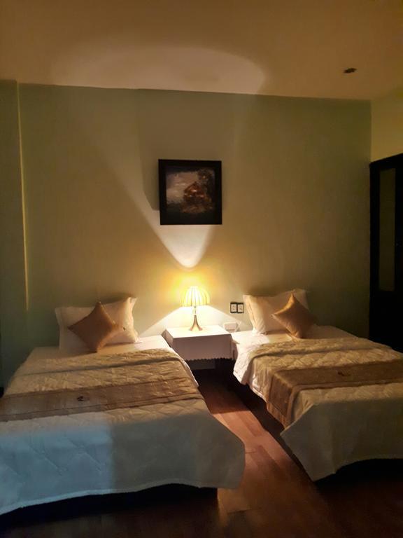 Emt Homestay Hue Vietnam ภายนอก รูปภาพ
